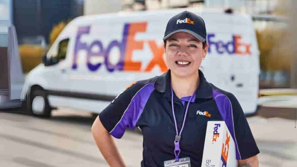 FedEx Employee